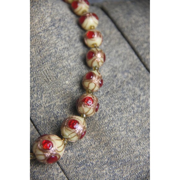 Gorgeous Old Italian Glass Red Eye Gold Embellished Bead Wedding Cake Necklace - Picture 2 of 5